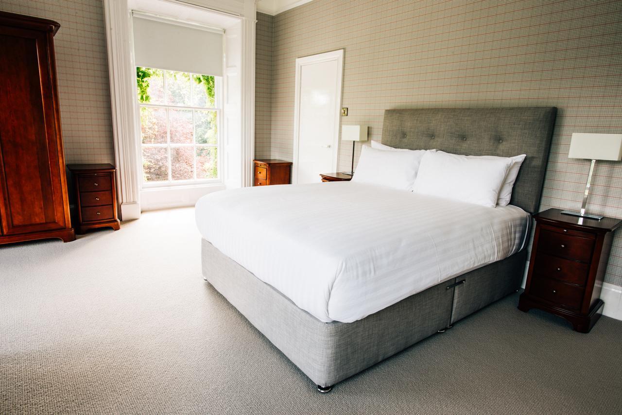 Belmont House Hotel Банбридж Екстериор снимка