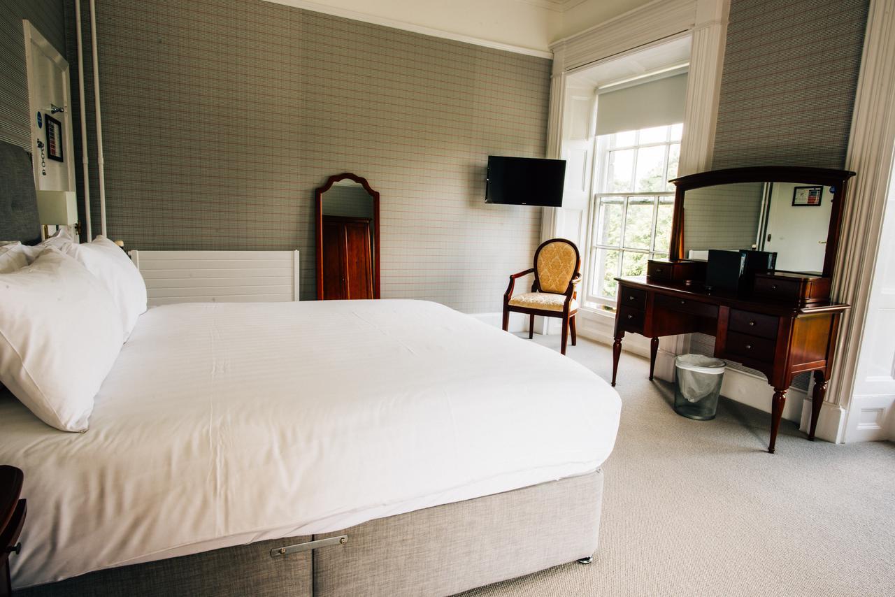 Belmont House Hotel Банбридж Екстериор снимка