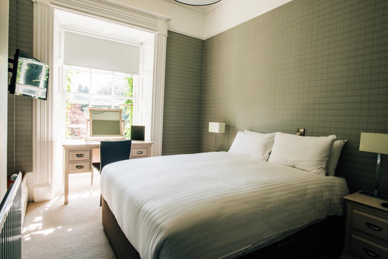 Belmont House Hotel Банбридж Екстериор снимка