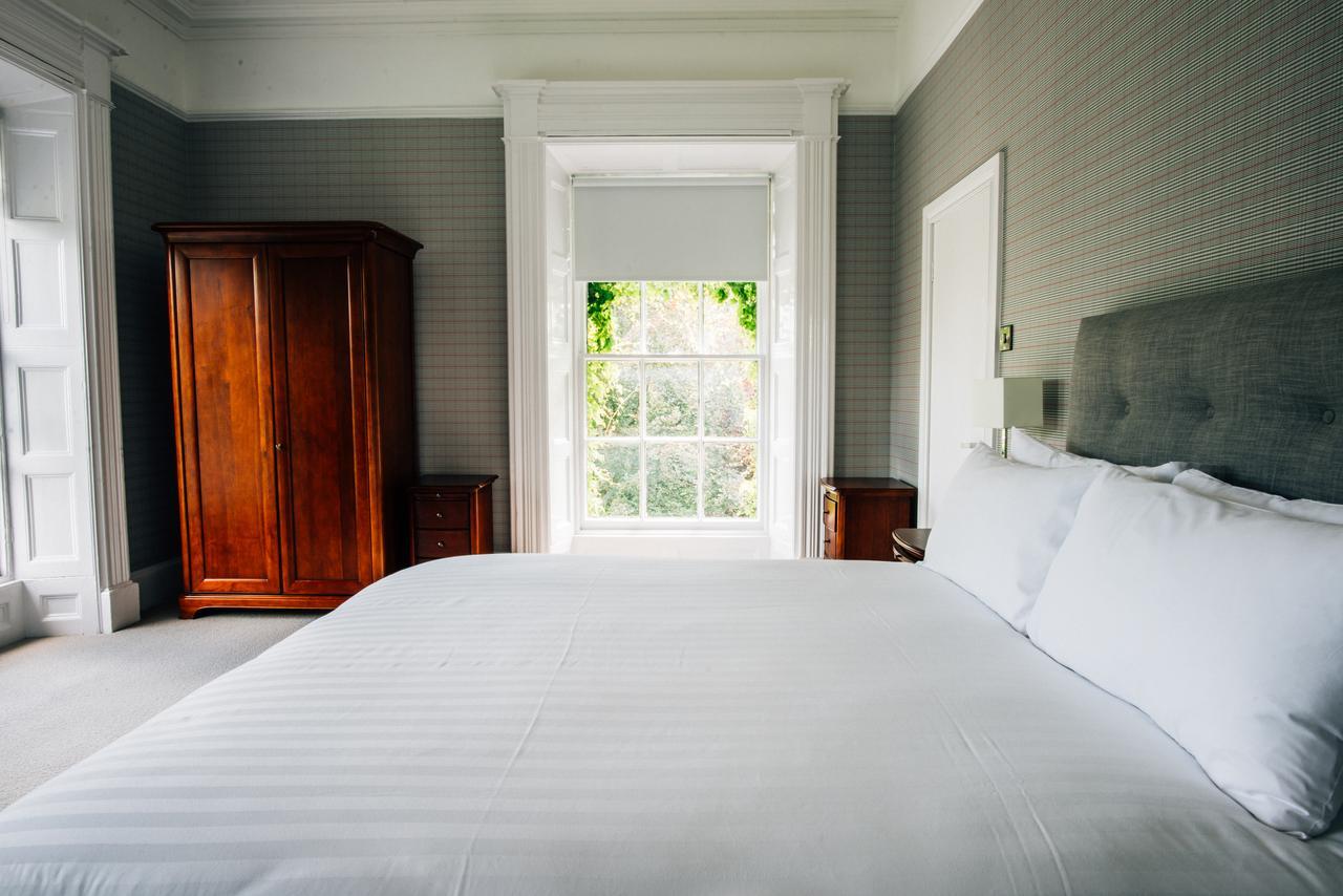 Belmont House Hotel Банбридж Екстериор снимка